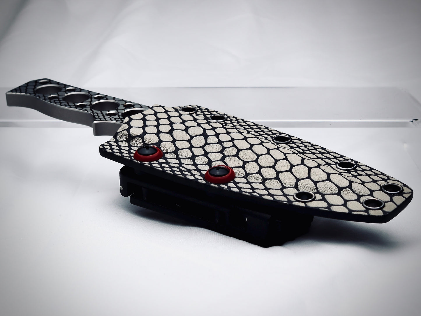 Fixie - Venom – Laser-Marked - Laser-Marked Customized Fixed-Blade Knife with Custom Sheath