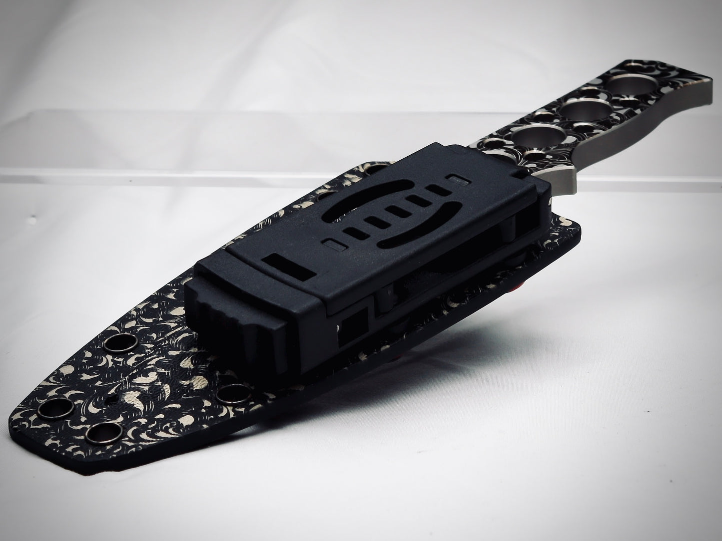 Fixie - Scrolls – Laser-Marked - Customized Fixed-Blade Knife with Custom Sheath