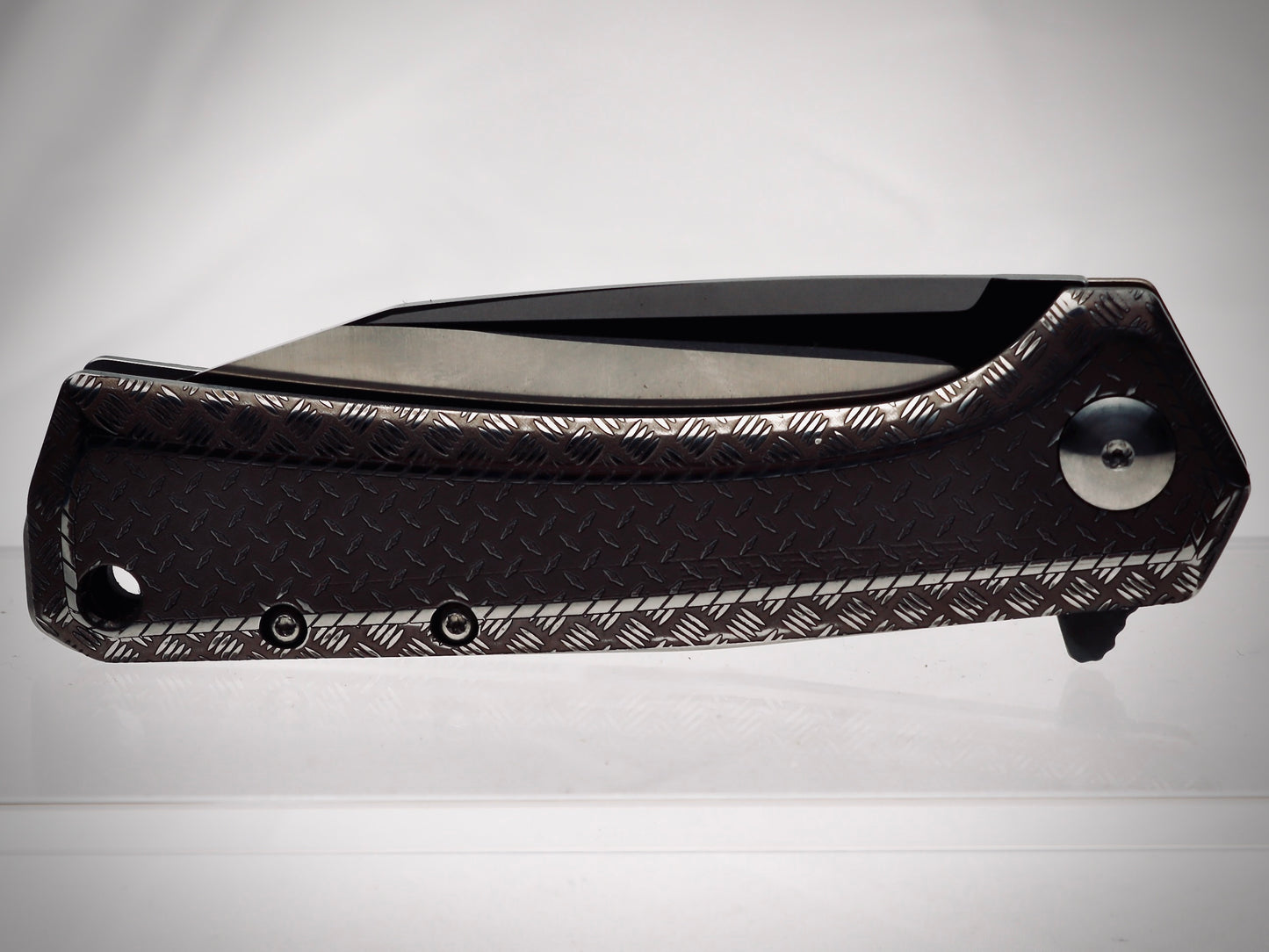 Model 1982 Psyop Deep Engraved - Customized Premium Folding Knife