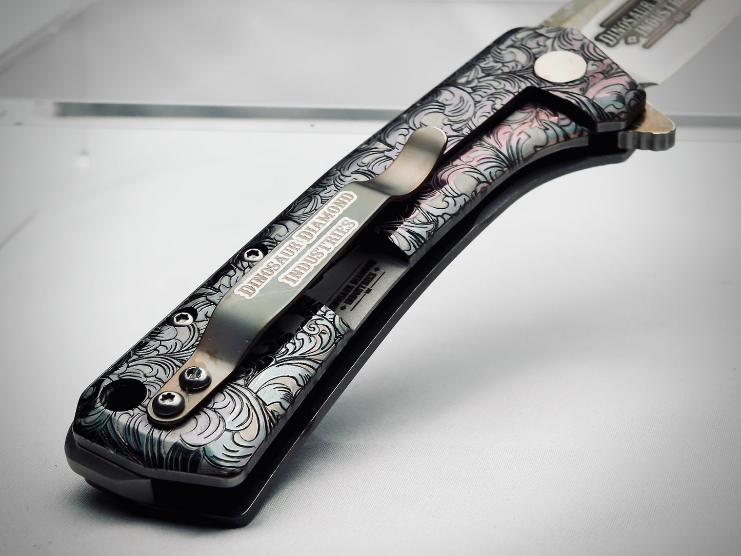 Model 1982 Reverse Scrolls Deep Engraved - Customized Premium Folding Knife