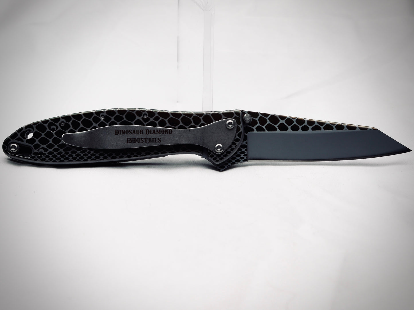 Platform 01 - Venom – Customized Folding Knife